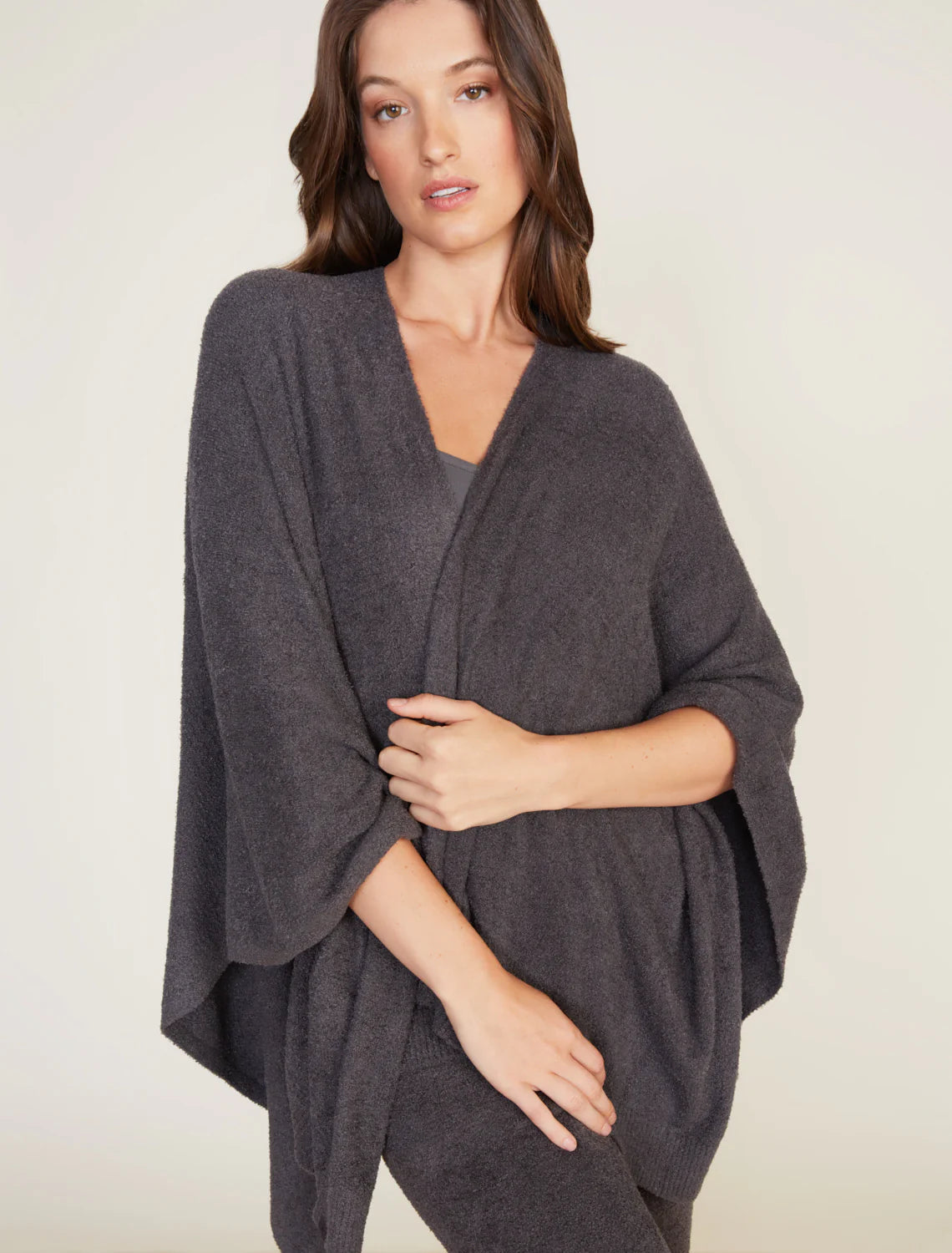 Barefoot Dreams Heathered Weekend Wrap - Carbon