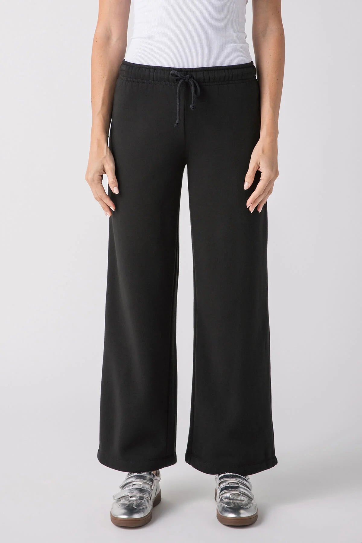 Feeling The Moment Sweatpants - Black