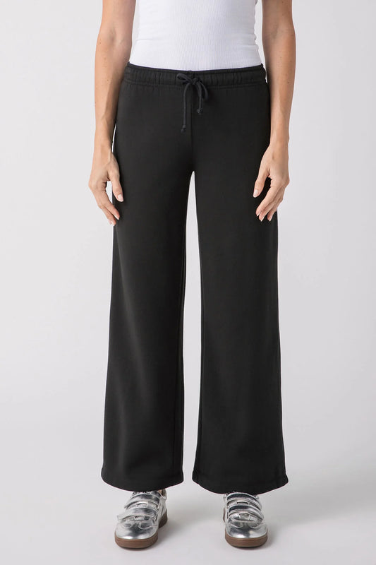 Feeling The Moment Sweatpants - Black