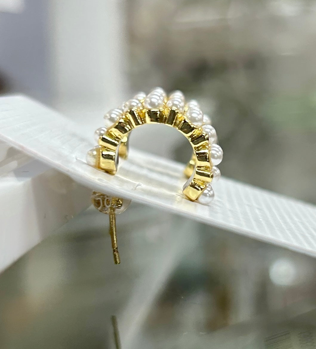 Gail Pearl Huggy Earrings