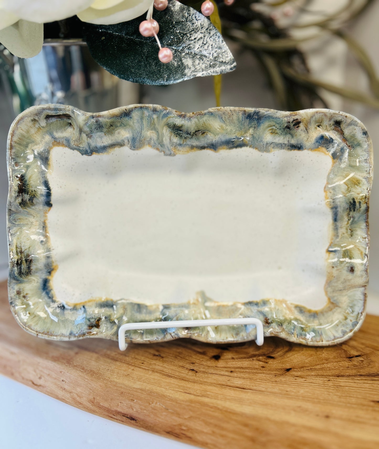 Etta B Ruffled Rectangle Dish-Magnolia