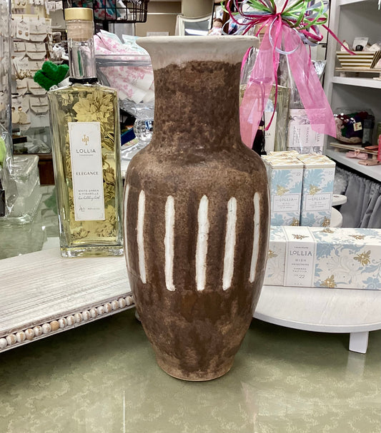 Delta C Vase