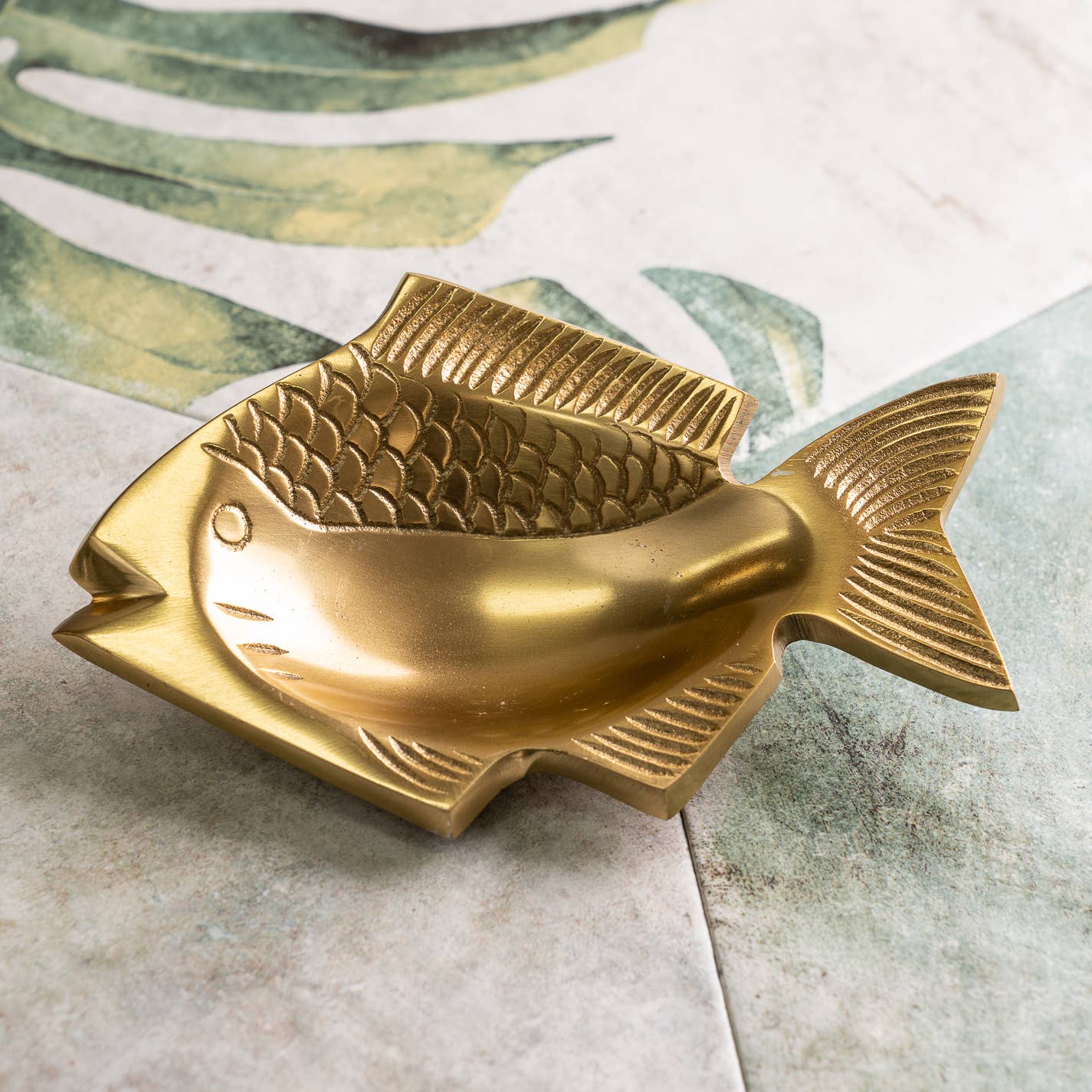 Polished & Etched Gold Aluminum Fish Tray