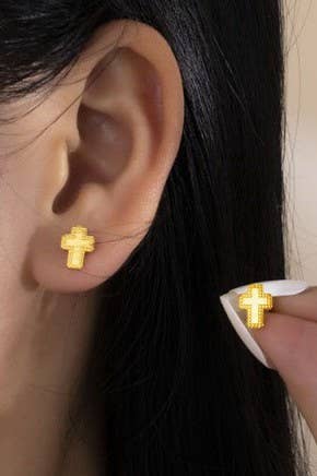 Kenzie Cross Stud Earrings