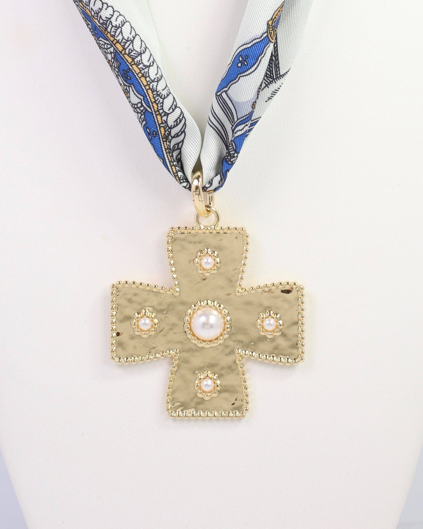 Cayce Large Cross Gold Charm