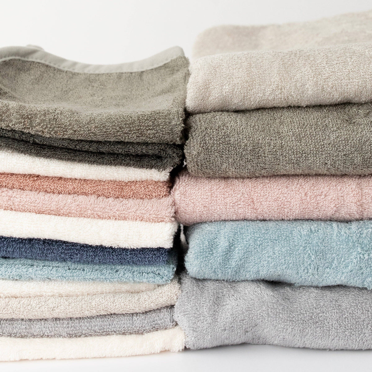Hooded Bath Towel: Pine