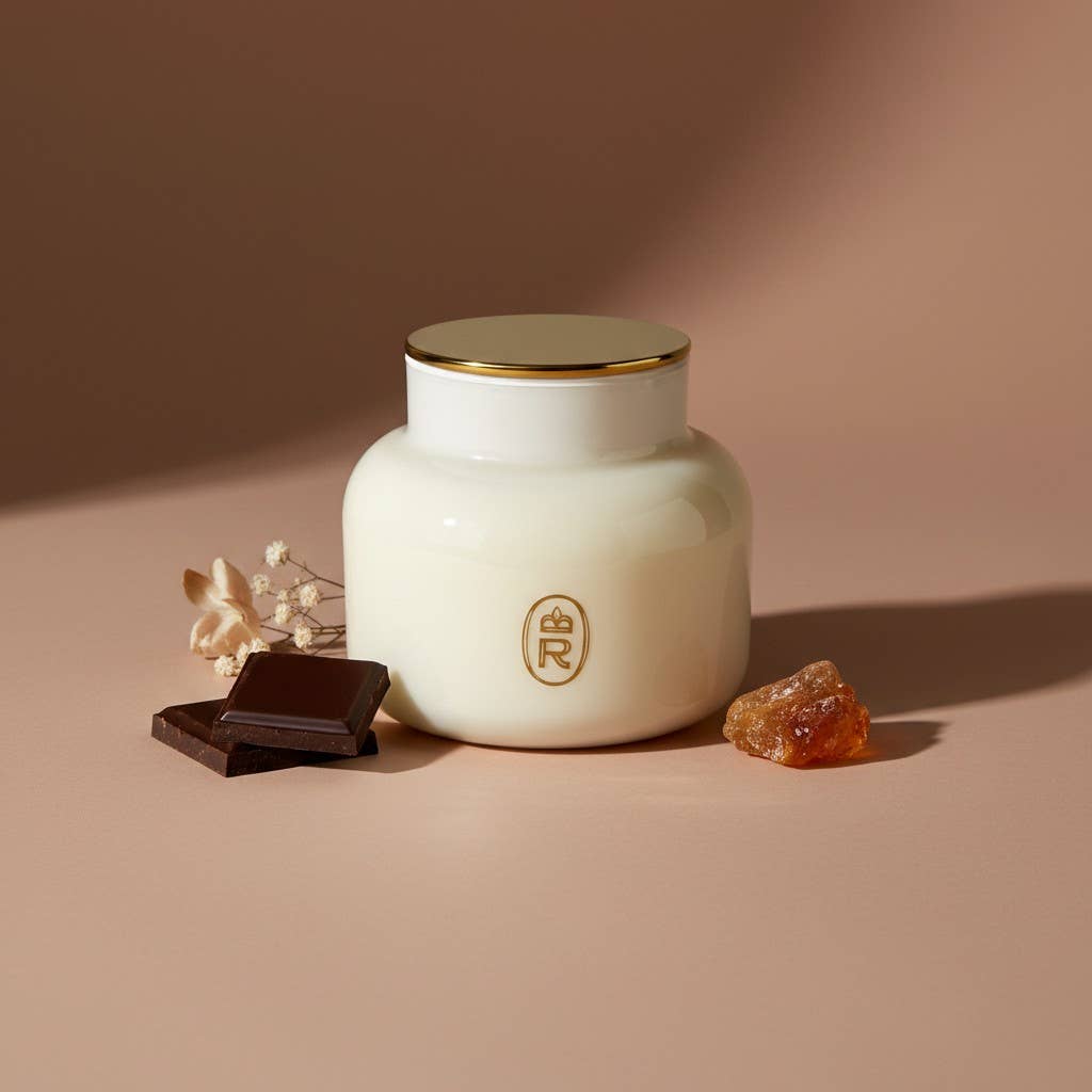 20 oz Heritage Candle: Belle