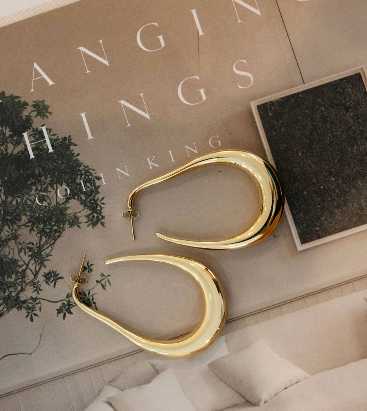 SOPHIE EARRINGS: SILVER