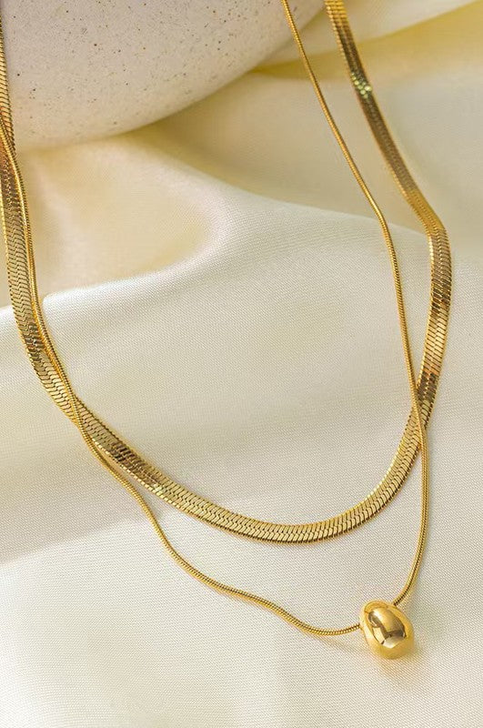 Layered Chain Charm Necklace Set
