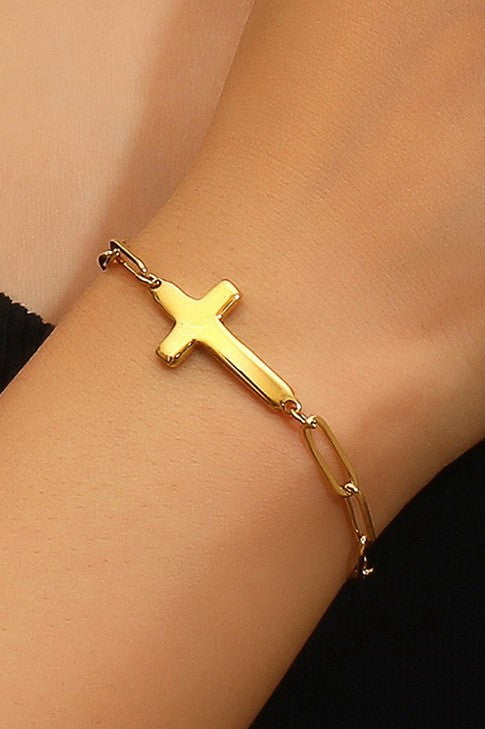 Cross Link Bracelet