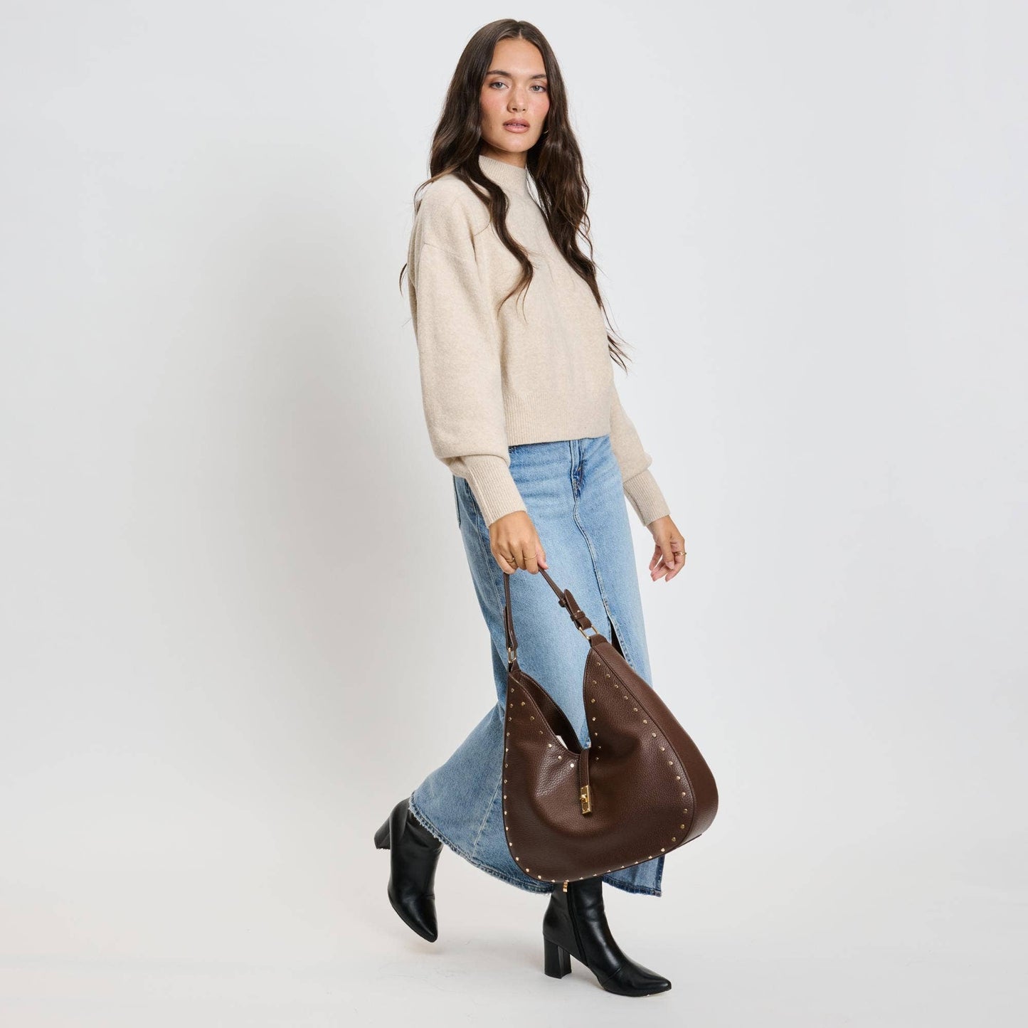 Olivia Hobo Handbag: Chocolate