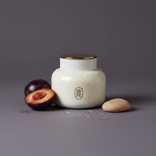 20 oz Heritage Candle: Opulence