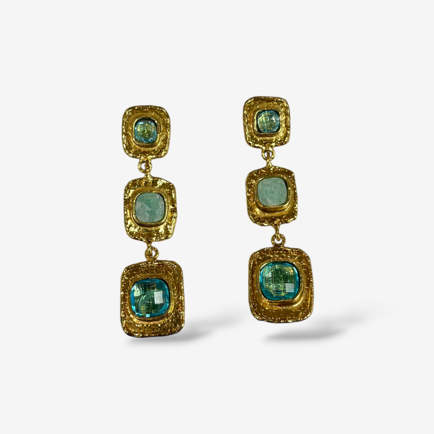 Katie Dangles: Moonstone