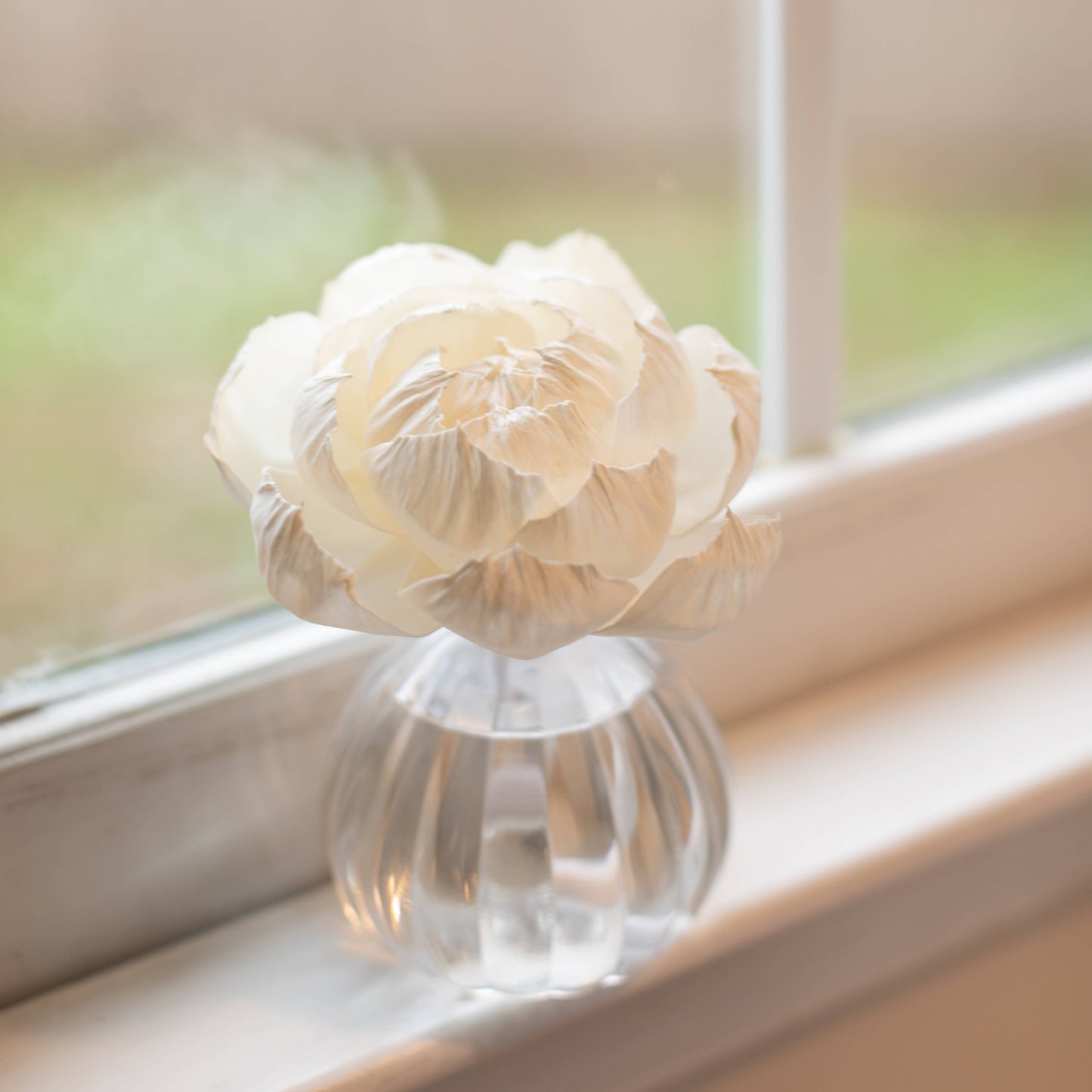 Greenleaf Saffron & Silk Flower Diffuser