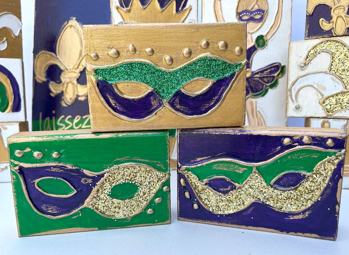 Mardi Gras mask  |  hand painted wood block: Purple background