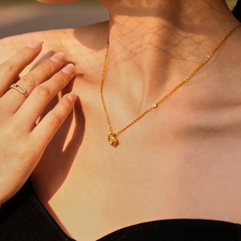 Savannah Rose Pendant Necklace