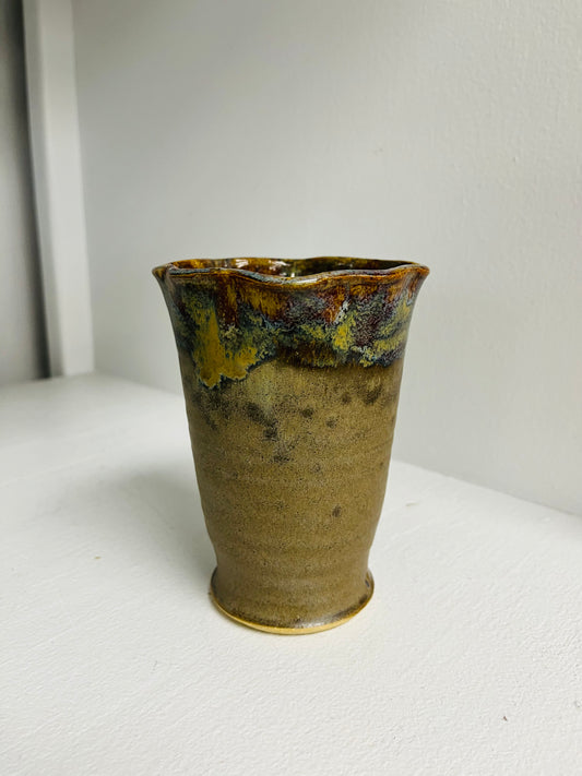 FP Small Vase In Mocha