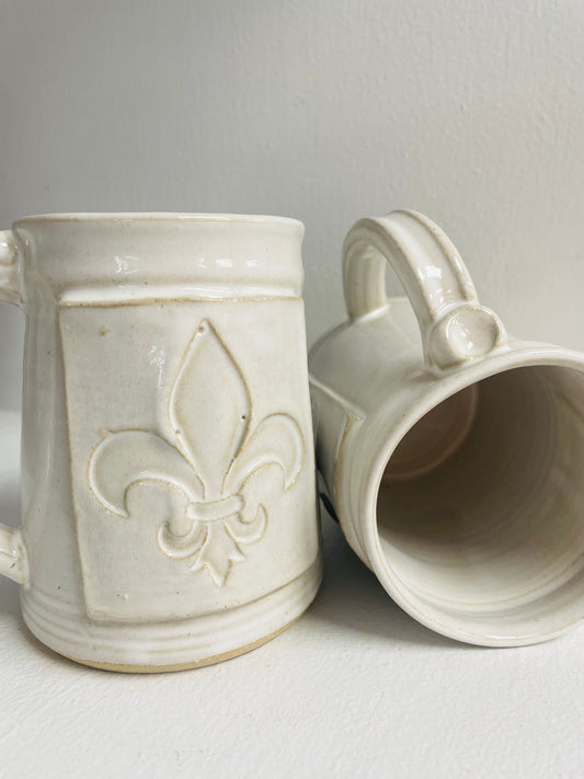 FP Fleur De Lis Mug In High Cotton