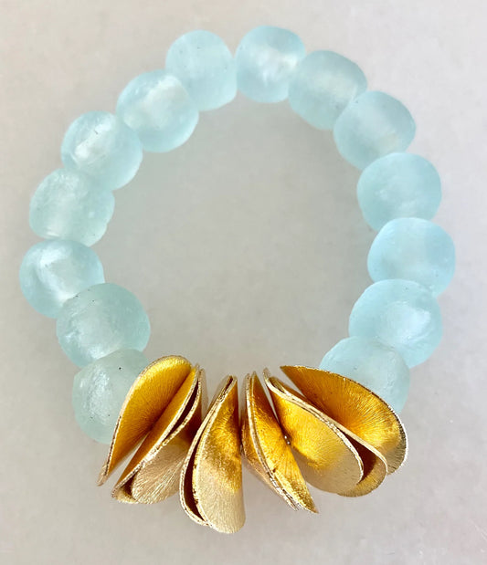 Coastal Grit Clear Marine Seascape Bracelet- Gold Disc