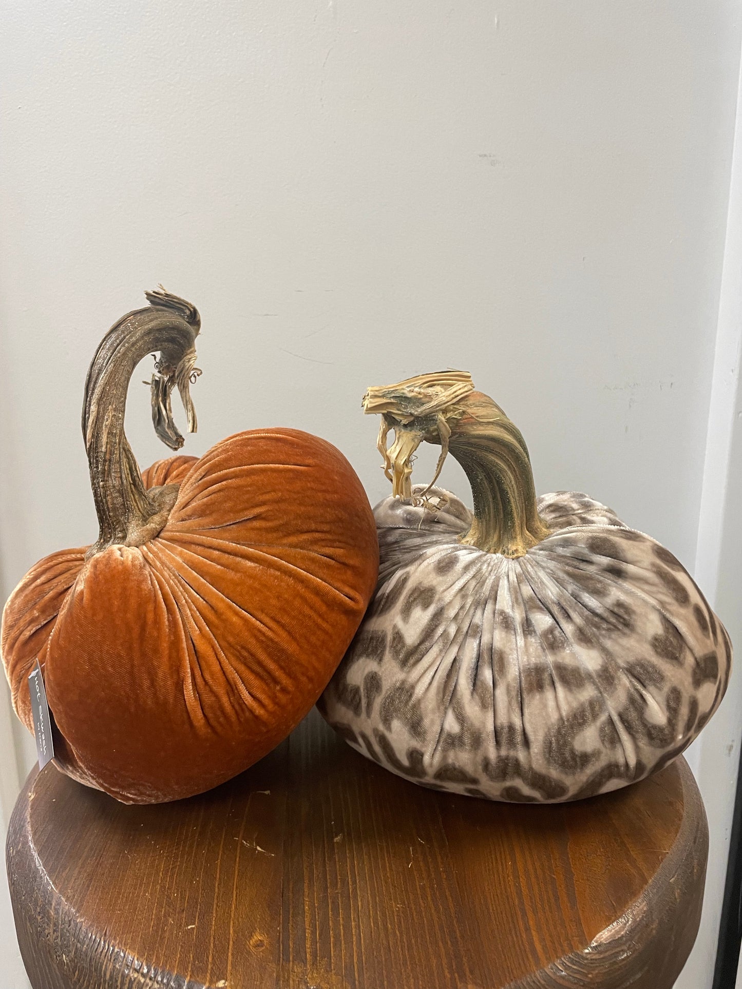 8 inch Pumpkins